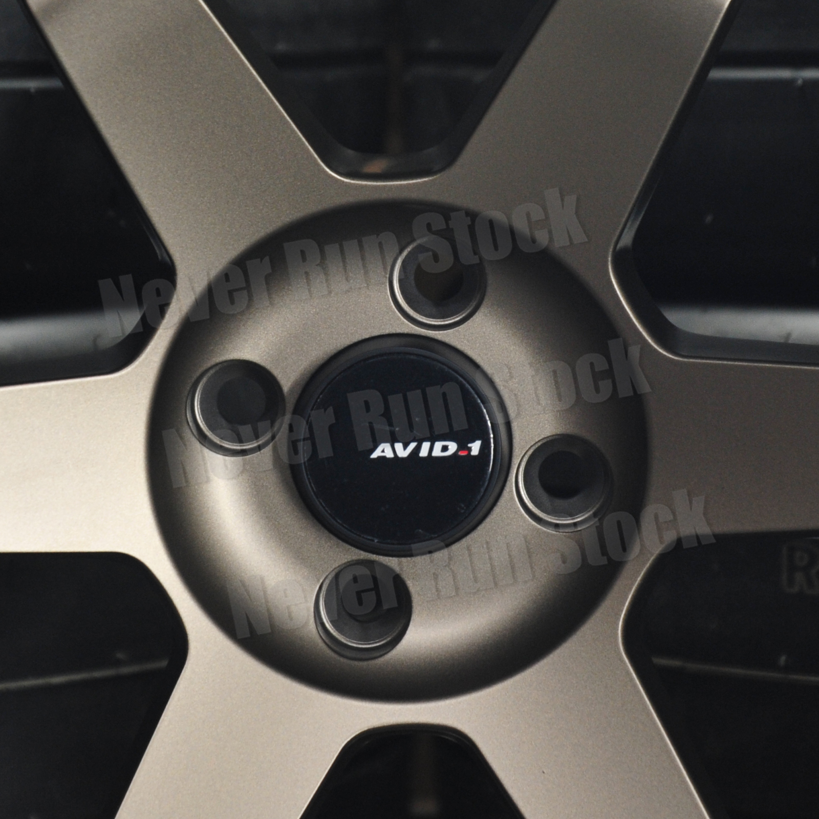 AVID.1 AV-06 17x8 4x100 +35 OFFSET MATTE BRONZE TE 6 SPOKES