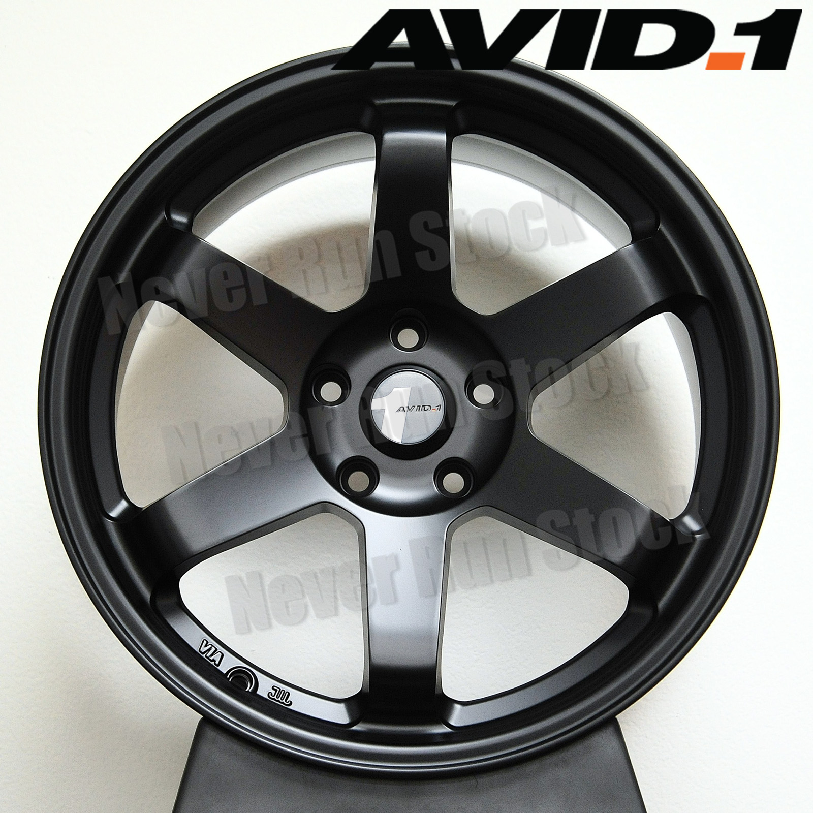 AVID.1 AV-06 18x9.5 5x114.3 +18 OFFSET MATTE BLACK TE 6 SPOKE