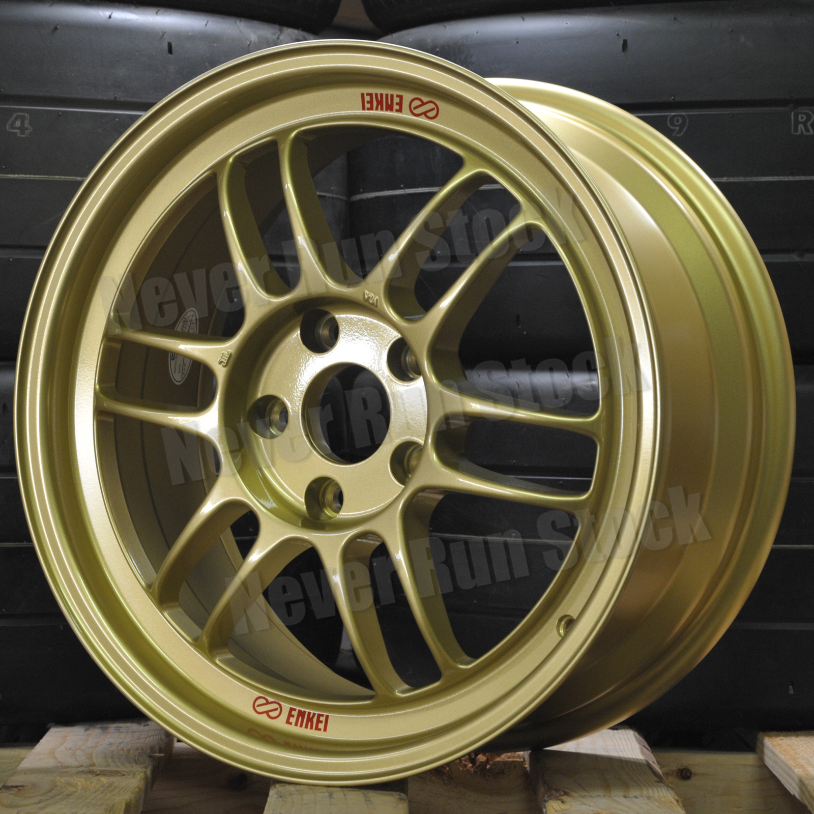 特価】ENKEI RPF1 17インチ 8J +45 pcd114.3 5h