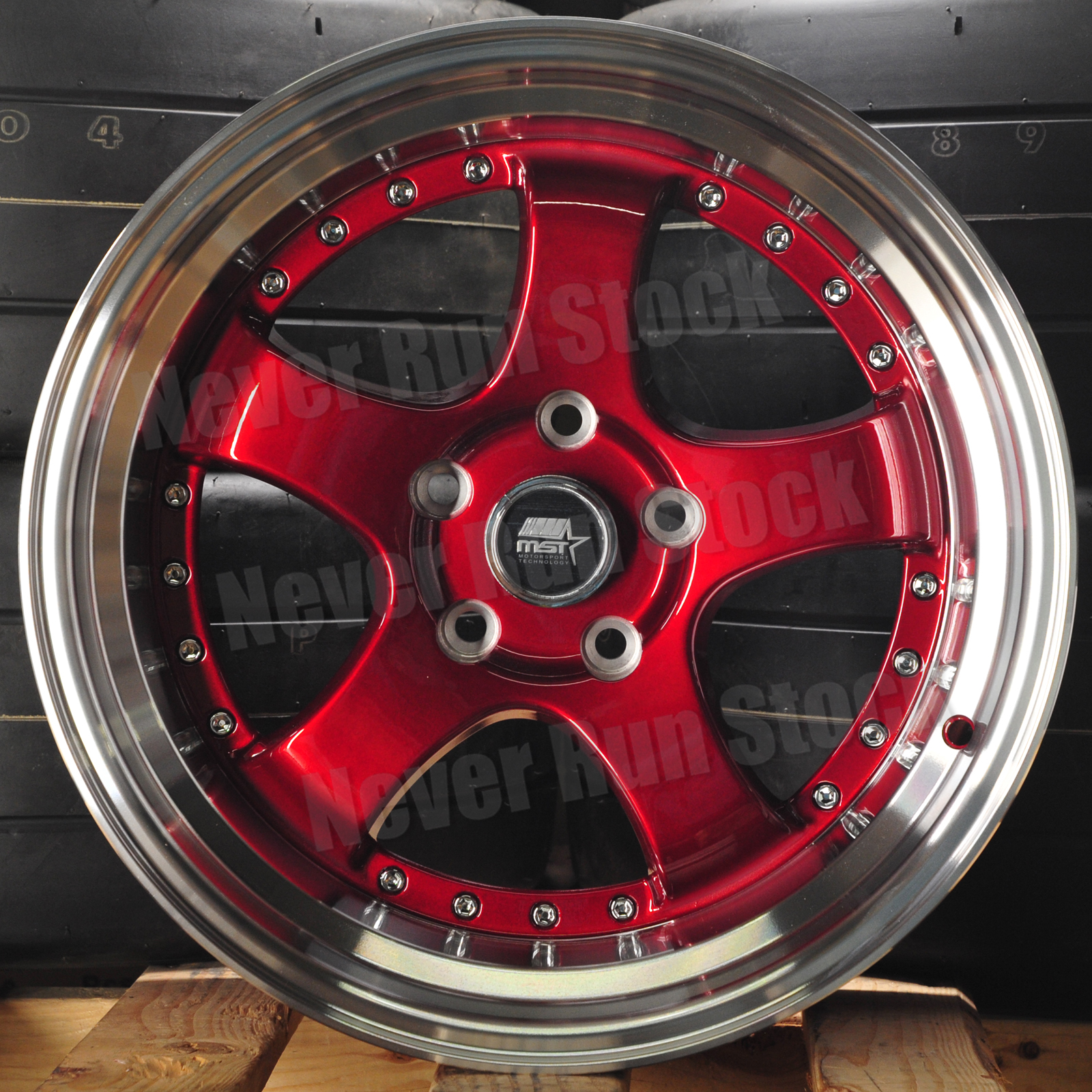 MST MT-07 17x9 5x114.3 +20 GLOSS RED MACHINE LIP w/RIVET 5 SPOKES