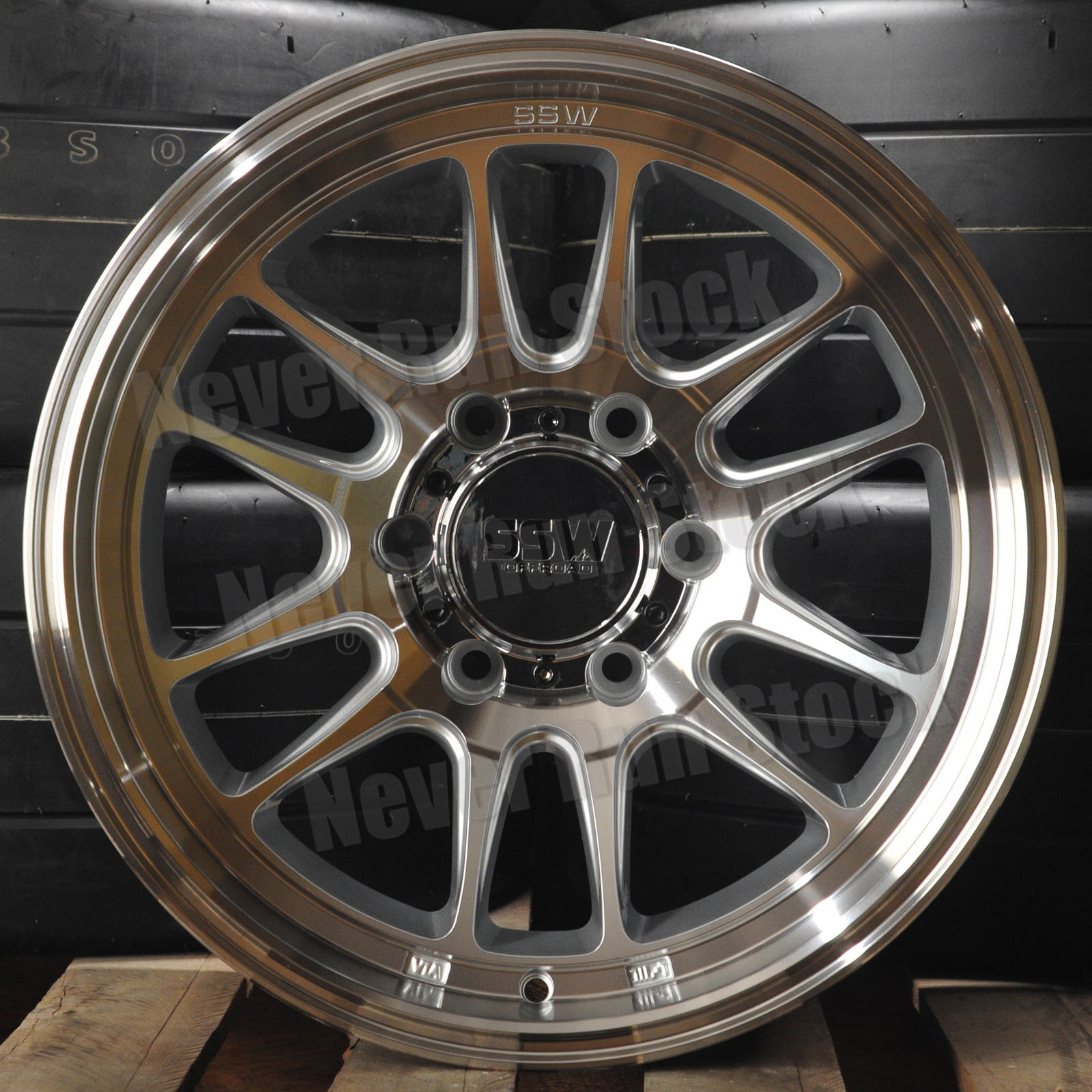 SSW OFFROAD Raptor 6x139.7 6x5.5 17x9 -12 silver machine 12